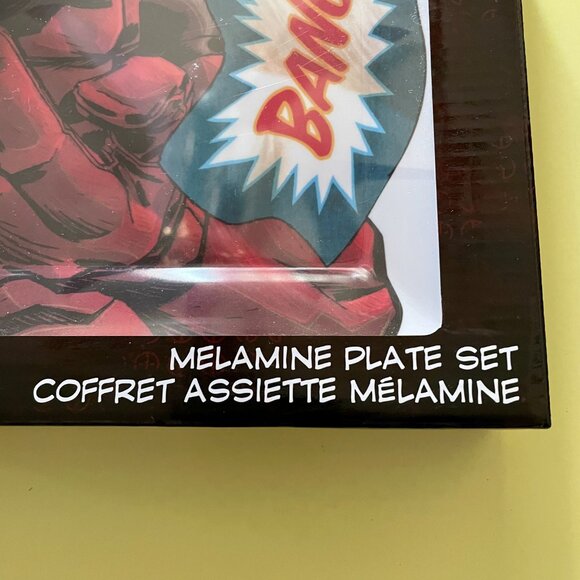 Deadpool plate set with 4 different designs - Picture 3 of 8